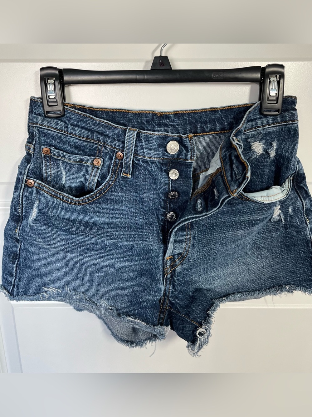 Levi’s 501 High Rise Cut Off Shorts Size 26 Dark Wash Distressed Denim